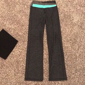 Lululemon yoga pants